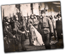 GFX_report_event_HUN_charles_von_habsburg_marching